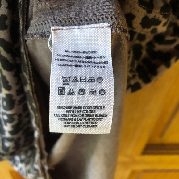 Free People Leopard Mock Neck Long Sleeve Knit Sz Sm - Picture 9 of 10